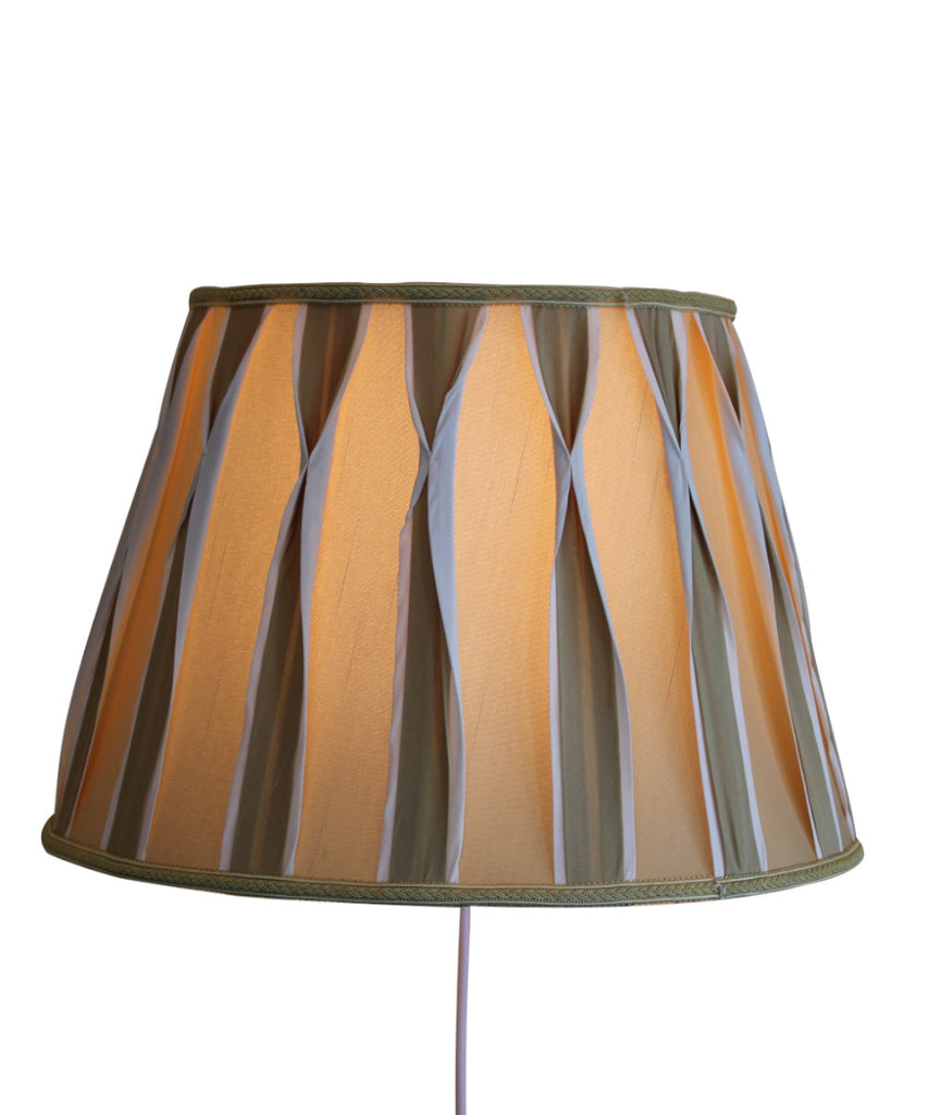 Floating Shade Plug-In Wall Light Beige/White Pinched Pleat Shantung Fabric 10x16x11